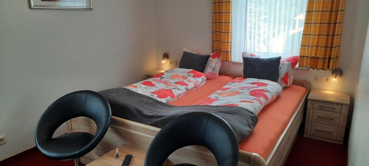 Hotel Zum Kreuzberg Winterberg Extérieur photo